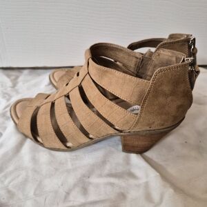 Dr. Scholl's Tan Strappy Sandals